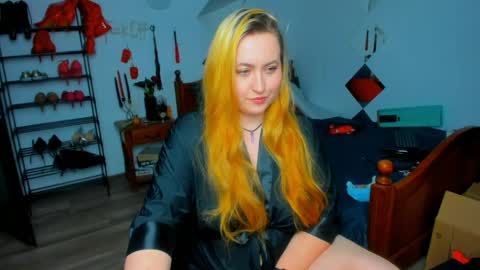 thenaughtygf online show from 04-07-26, 09:48