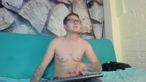 Theo online show from 04-24-26, 01:46