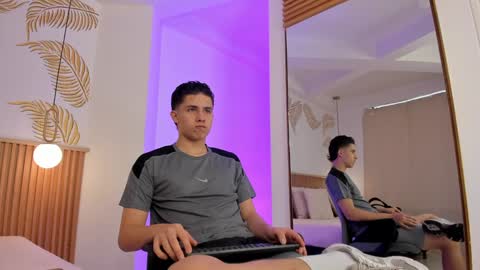  THEO- MATEO  online show from 12-21-24, 01:53