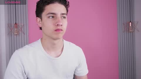  THEO- MATEO  online show from 01-19-25, 01:44