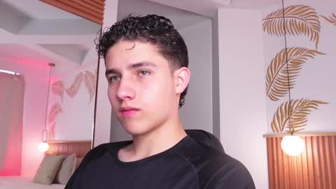  THEO- MATEO  online show from 01-31-25, 01:45