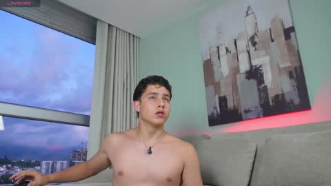  THEO- MATEO  online show from 09-13-25, 11:04