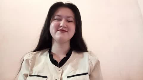 Snapshot of theolalemmond chatting on 05-19-26, 12:44 Helena online show from 05-19-26, 12:44