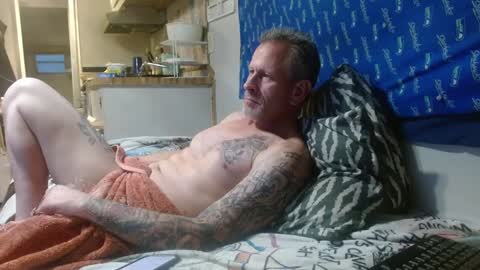 theoneyouwanttwofuck online show from 02-26-25, 01:32