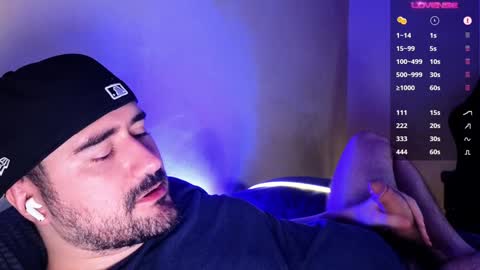 Snapshot of theoravi chatting on 12-12-24, 06:03 Theo Ravi online show from 12-12-24, 06:03