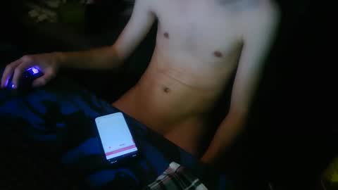 Snapshot of theothede19cm chatting on 01-12-26, 08:03 theothede19cm online show from 01-12-26, 08:03