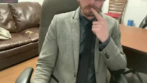 BuellerBueller online show from 11-23-25, 12:43