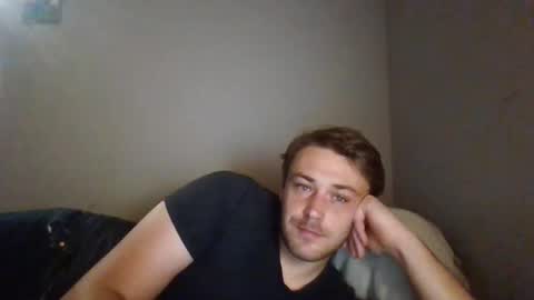 Snapshot of theox69xxx chatting on 10-19-25, 11:22 theox69xxx online show from 10-19-25, 11:22