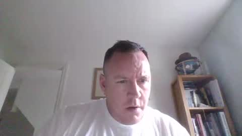 Snapshot of thepigboy chatting on 12-16-25, 11:26 thepigboy online show from 12-16-25, 11:26