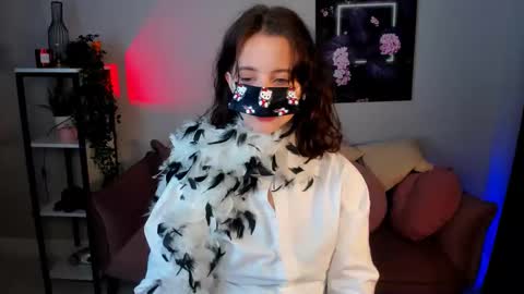 thepretty_kitty online show from 12-01-25, 12:21