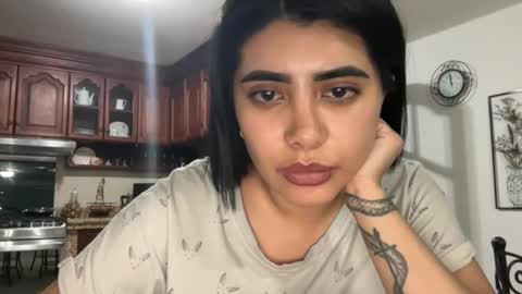 Snapshot of therealcamilabaddie chatting on 12-22-24, 07:44 therealcamilabaddie online show from 12-22-24, 07:44