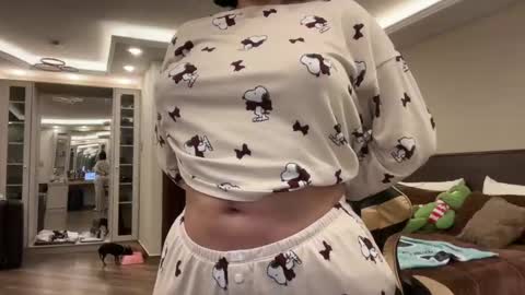 Snapshot of therealcamilabaddie chatting on 11-05-25, 01:38 therealcamilabaddie online show from 11-05-25, 01:38