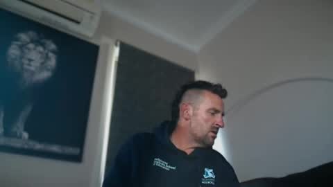 Snapshot of therealkurva4u chatting on 12-12-24, 09:37 therealkurva4u online show from 12-12-24, 09:37