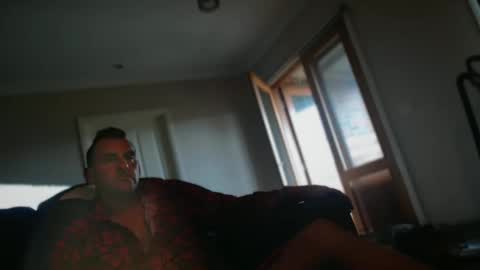 Snapshot of therealkurva4u chatting on 12-25-24, 09:43 therealkurva4u online show from 12-25-24, 09:43