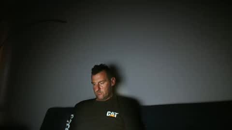 Snapshot of therealkurva4u chatting on 12-28-24, 06:40 therealkurva4u online show from 12-28-24, 06:40