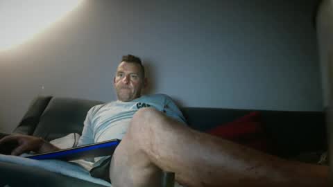 Snapshot of therealkurva4u chatting on 01-02-25, 12:46 therealkurva4u online show from 01-02-25, 12:46