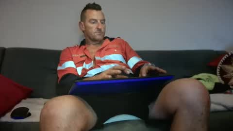 Snapshot of therealkurva4u chatting on 01-05-25, 10:50 therealkurva4u online show from 01-05-25, 10:50