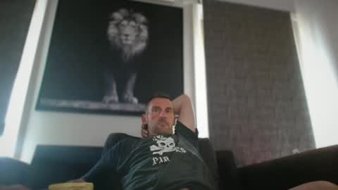 Snapshot of therealkurva4u chatting on 01-20-25, 08:40 therealkurva4u online show from 01-20-25, 08:40