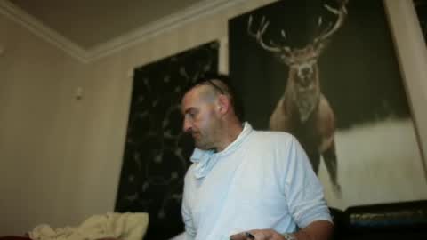 Snapshot of therealkurva4u chatting on 02-08-25, 06:44 therealkurva4u online show from 02-08-25, 06:44