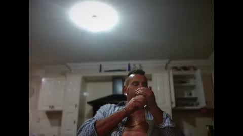 Snapshot of therealkurva4u chatting on 02-11-25, 04:24 therealkurva4u online show from 02-11-25, 04:24