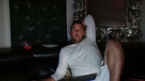 Snapshot of therealkurva4u chatting on 02-20-25, 12:25 therealkurva4u online show from 02-20-25, 12:25