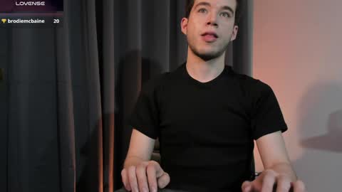 Snapshot of therealmartincox chatting on 12-06-24, 02:46 4th online show from 12-06-24, 02:46