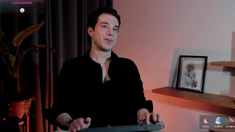 Snapshot of therealmartincox chatting on 01-26-25, 09:29 4th online show from 01-26-25, 09:29