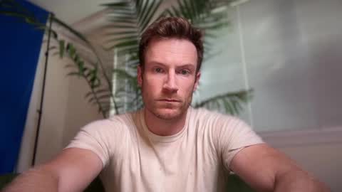 Snapshot of therealveggieboy chatting on 09-12-25, 10:43 Pookie online show from 09-12-25, 10:43