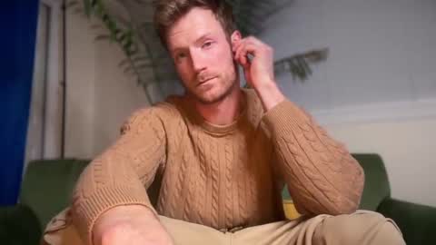 Snapshot of therealveggieboy chatting on 09-27-25, 03:11 Pookie online show from 09-27-25, 03:11