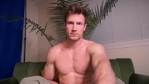 Snapshot of therealveggieboy chatting on 11-28-25, 12:35 Pookie online show from 11-28-25, 12:35