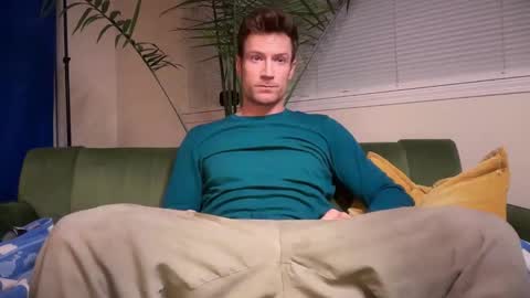 Snapshot of therealveggieboy chatting on 11-29-25, 02:14 Pookie online show from 11-29-25, 02:14