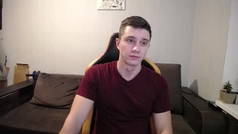 Nick   online show from 11-21-25, 09:02