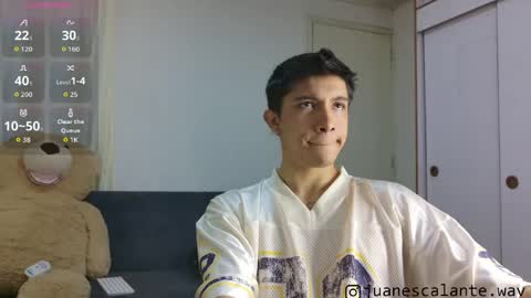 Snapshot of thesaint_xxx chatting on 06-20-26, 10:23 thesaint_xxx online show from 06-20-26, 10:23