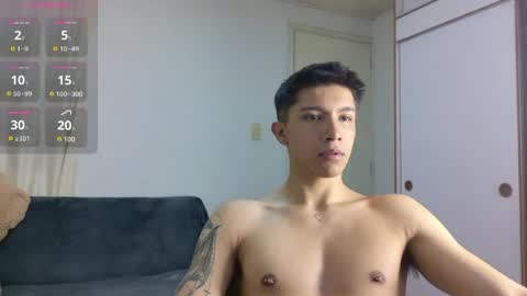 Snapshot of thesaint_xxx chatting on 07-10-26, 06:17 thesaint_xxx online show from 07-10-26, 06:17
