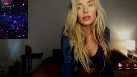 Snapshot of theselina_kyle chatting on 06-01-26, 06:42 Selina Kyle online show from 06-01-26, 06:42