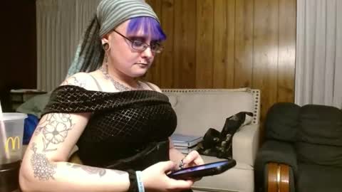 Siren of the Fae online show from 04-02-26, 03:04