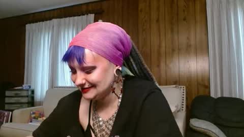 Siren of the Fae online show from 04-15-26, 06:59