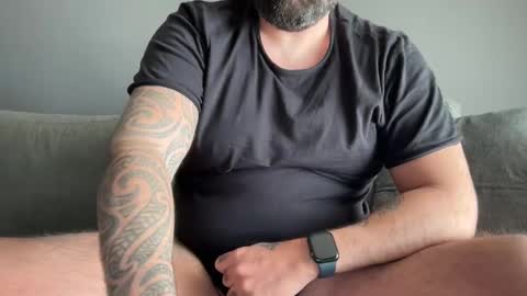 Snapshot of thessalonikios1987 chatting on 12-30-24, 08:10 Hornyforyou online show from 12-30-24, 08:10