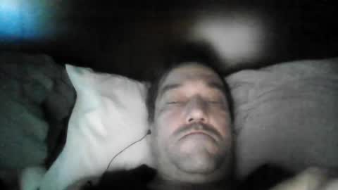 Snapshot of thestardad394997 chatting on 07-05-26, 06:15 thestardad394997 online show from 07-05-26, 06:15
