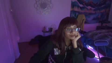 Snapshot of thestudyroom chatting on 01-08-26, 01:19 thestudyroom online show from 01-08-26, 01:19