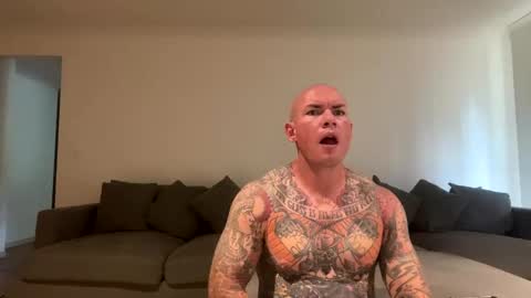 The tattooed online show from 01-10-25, 04:33