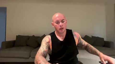 The tattooed online show from 01-10-25, 07:35