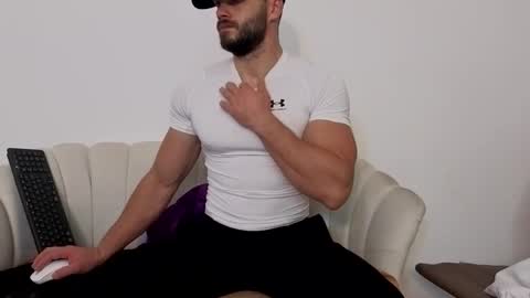 TheTopAlex online show from 11-10-25, 03:38