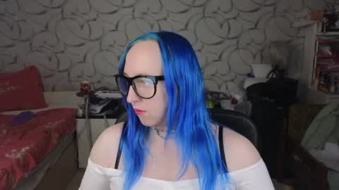 Snapshot of thetrixy chatting on 04-27-26, 11:41 The Great And Powerful Trixie online show from 04-27-26, 11:41