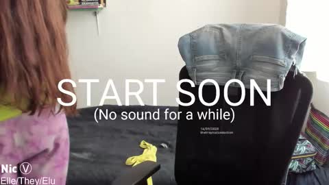 Snapshot of thetropicalseduction chatting on 09-16-25, 12:06 Nicole online show from 09-16-25, 12:06