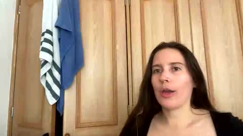 Snapshot of thetropicalseduction chatting on 10-18-25, 05:57 Nicole online show from 10-18-25, 05:57