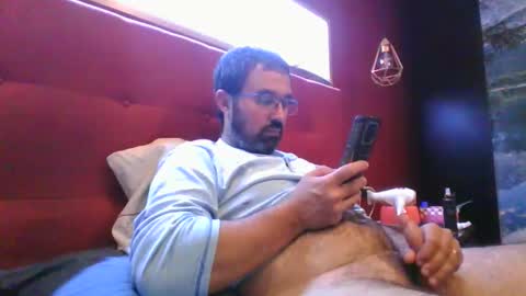 Snapshot of theviper1990 chatting on 05-20-26, 10:05 Carlos1990 online show from 05-20-26, 10:05