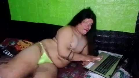 chubbysweetsexybitch online show from 01-04-25, 07:02