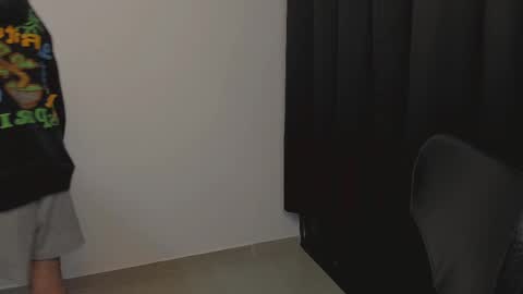 thiaan__ online show from 02-22-25, 03:23