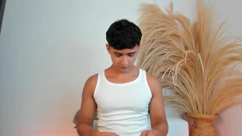 Snapshot of thiago_connor21 chatting on 01-13-26, 06:57 Thiago online show from 01-13-26, 06:57